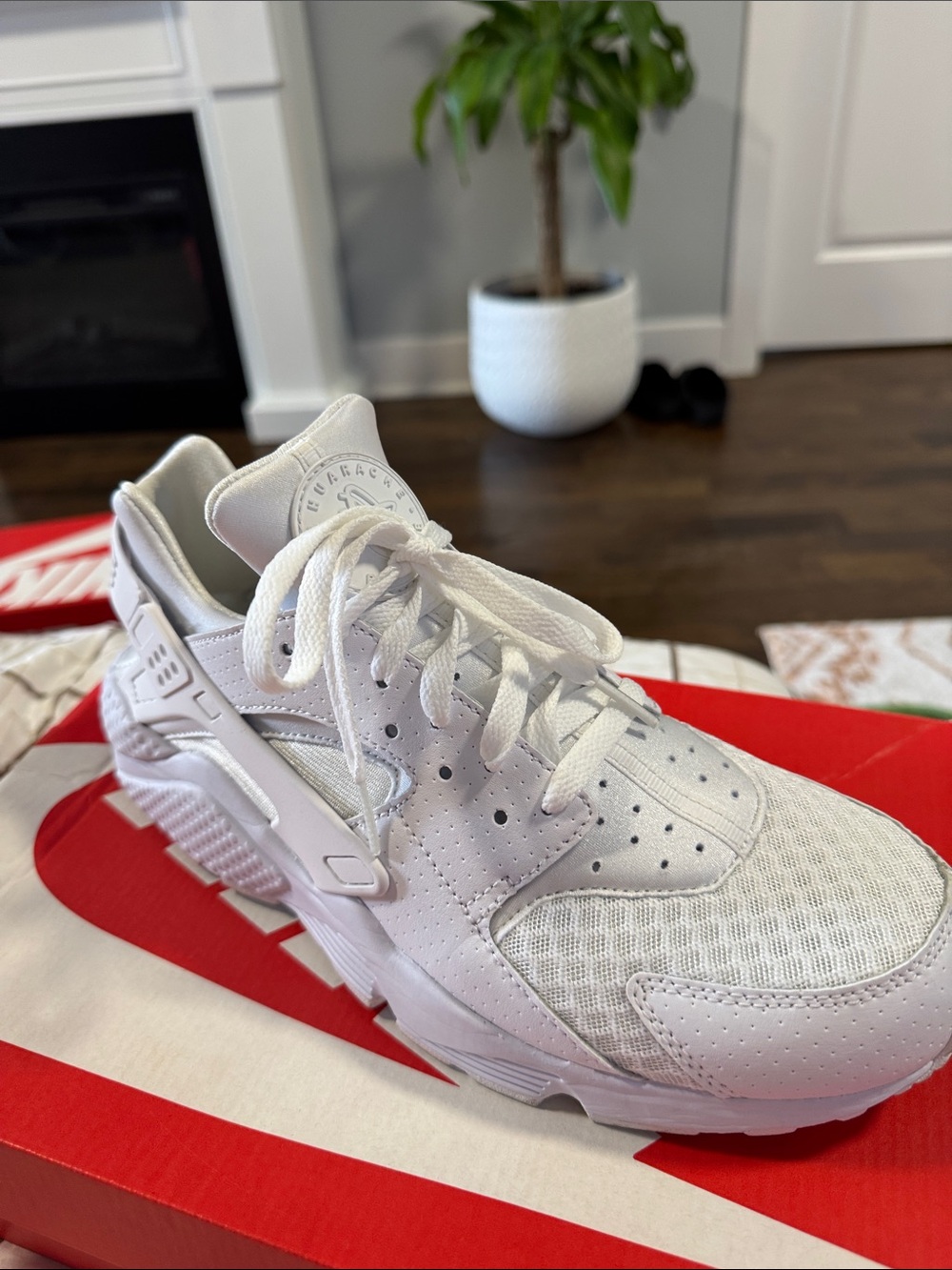 Men's White Athletic Sneakers - Nike